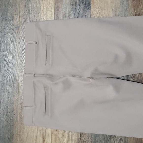 Betabrand tan stretch denim weight everyday pants like new condition - Picture 7 of 8